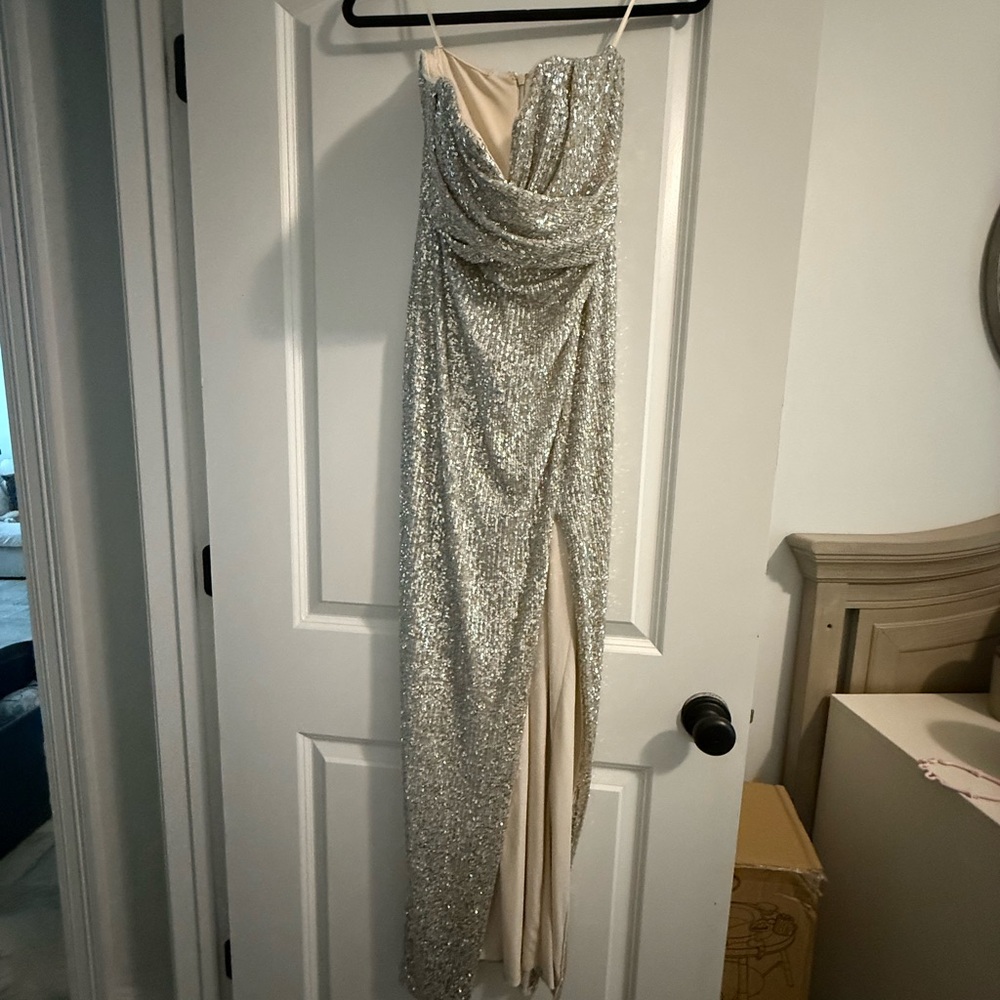 Aidan Mattox Silver Strapless Dress